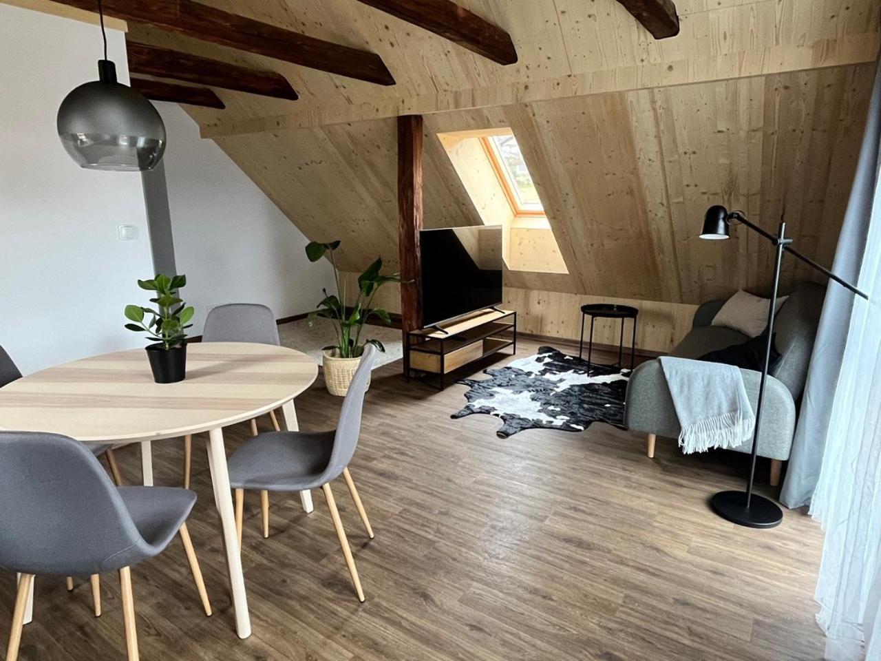 Sanky Apartmany Reichenberg Exterior foto