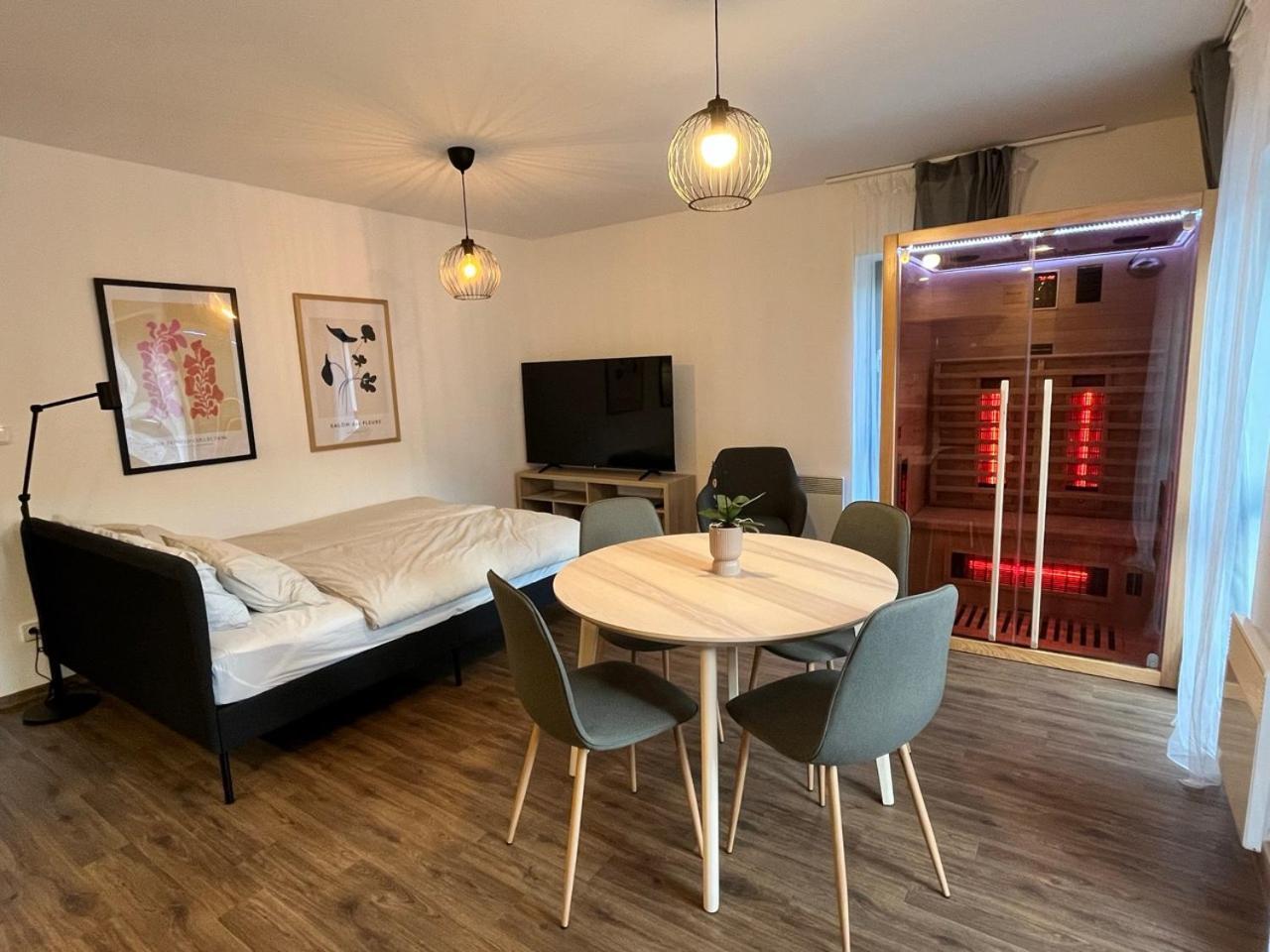 Sanky Apartmany Reichenberg Exterior foto